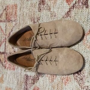 Lucky Brand shoes